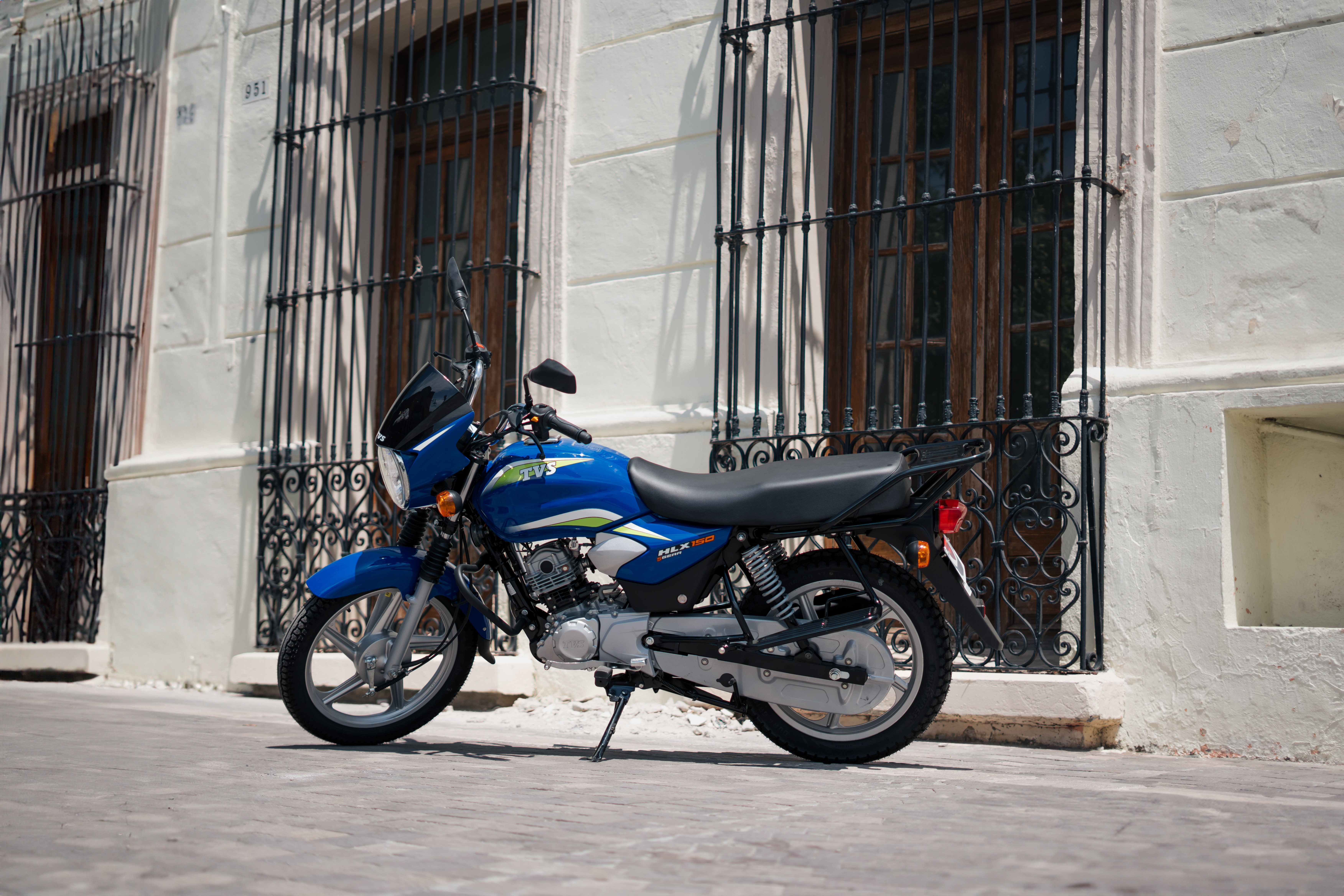 HLX 150